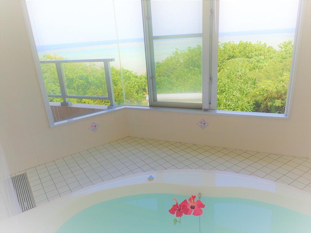 Seaside Klatch -Villa&Sauna- Ishigaki  Eksteriør bilde